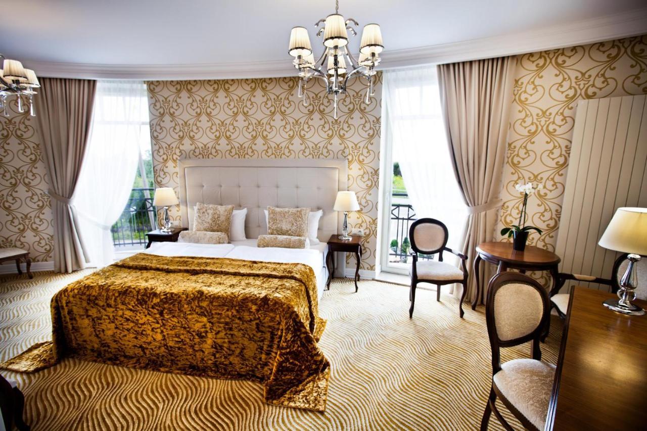 Rezydencja Luxury Hotel Bytom Piekary Śląskie Rom bilde